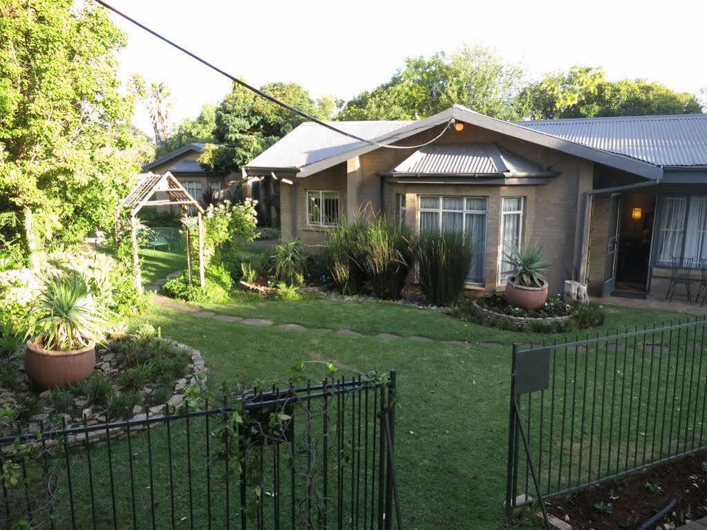 Dias Guest House Bloemfontein Exterior foto